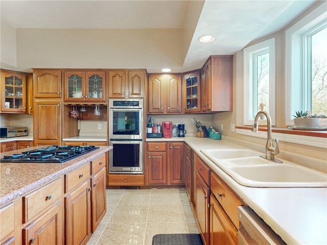 221 Pitgas Rd, House other with 5 bedrooms, 5 bathrooms and 3 parking in Clarksville PA | Image 11