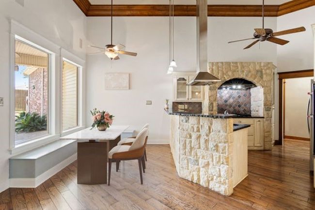 906 Millstone Ln, House other with 4 bedrooms, 4 bathrooms and null parking in Chandler TX | Image 14
