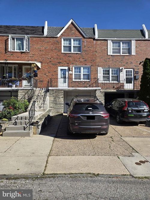 527 Martin St, PHILADELPHIA, PA, 19128-1620 | Card Image