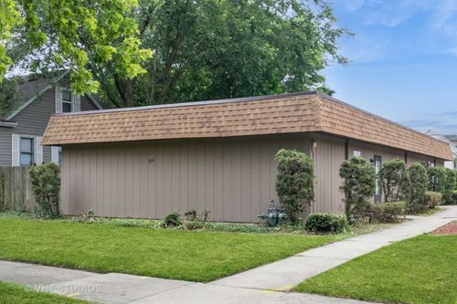 3711 214th St, Matteson, IL, 60443-2613 | Card Image