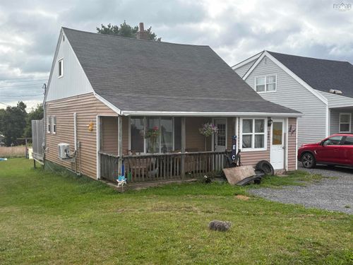 177 Poplar St, Pictou, NS, B0K1H0 | Card Image
