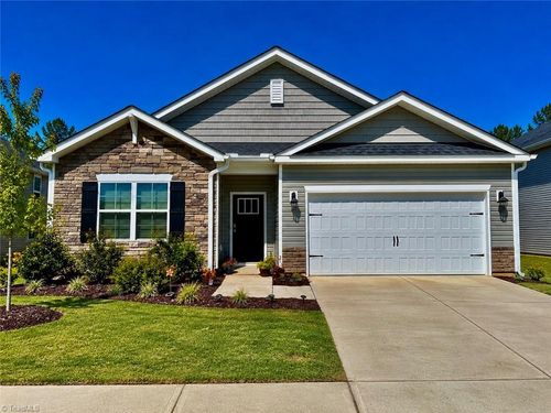 311 Falcon Ln, Lexington, NC, 27295-7731 | Card Image