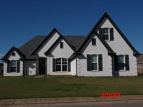 25 Daisy Dr, Somerville, TN, 38068-1025 | Card Image