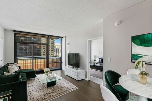 apt-1202-465 Nicollet Mall, Minneapolis, MN, 55401-2783 | Card Image