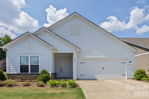 6612 Star Dr, Sherrills Ford, NC, 28673-9428 | Card Image