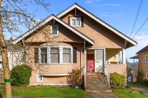 1925 Adanac St, Vancouver, BC, V5L2E5 | Card Image