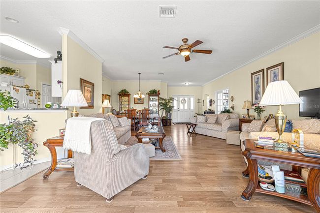10055 Sw 90 Th Loop, House other with 2 bedrooms, 2 bathrooms and null parking in OCALA FL | Image 10