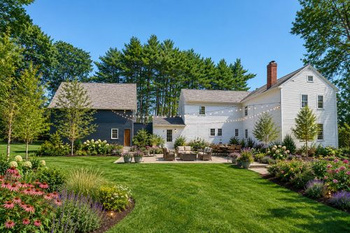 259 Falmouth Rd, Falmouth, ME, 04105-2064 | Card Image