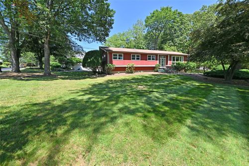 1 Eastbourne Dr, Spring Valley, NY, 10977-6402 | Card Image