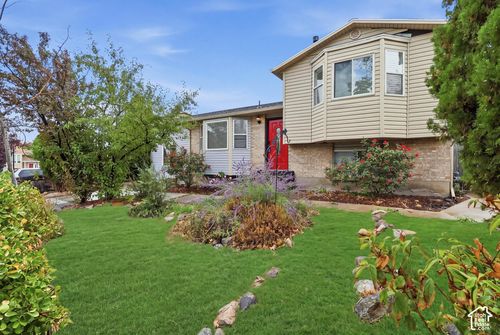 4917 W Shooting Star Ave, West Jordan, UT, 84081-4720 | Card Image
