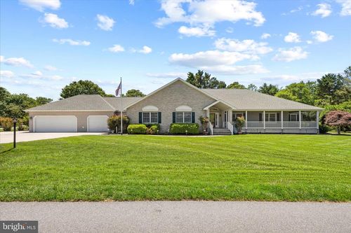 1 Eagle Way, REHOBOTH BEACH, DE, 19971-1040 | Card Image