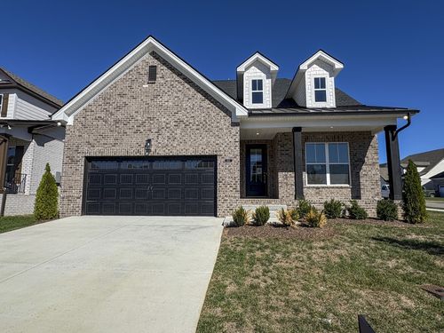102 Sable East St, Gallatin, TN, 37066-8056 | Card Image