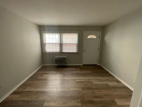 apt-1c-2132 N Harlem Ave, Elmwood Park, IL, 60707-3220 | Card Image