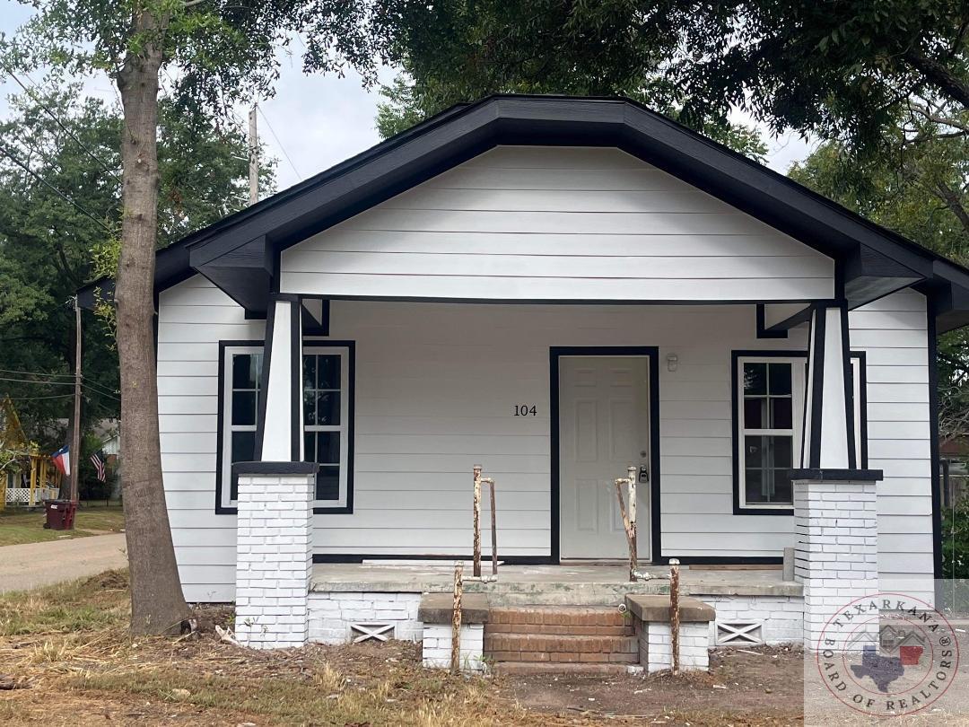 Starkey St, Atlanta, TX 75551