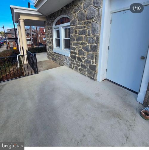 apt-6-430 Macdade Blvd, DARBY, PA, 19023-3340 | Card Image