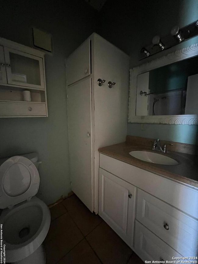 504 N 9 Th St, House other with 3 bedrooms, 1 bathrooms and null parking in Carrizo Springs TX | Image 7