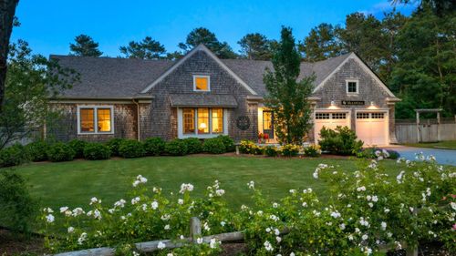 15 Capt Bellamy Rd, Wellfleet, MA, 02667-8122 | Card Image