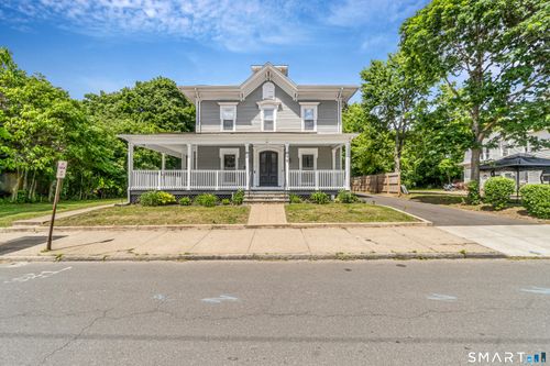 19 Lester St, Ansonia, CT, 06401-1739 | Card Image