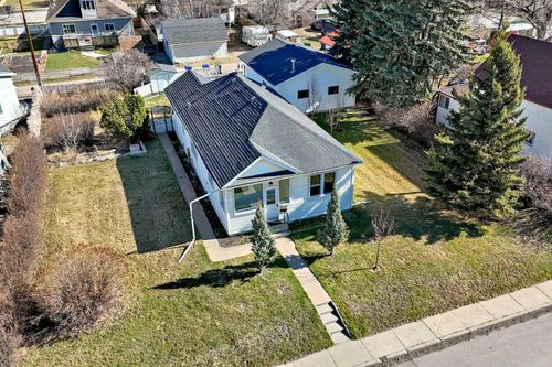 4710 51 Street, Olds, AB, T4H1E7 | Card Image