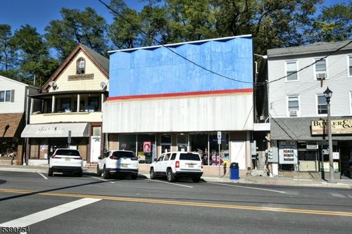 154 Main St, Butler, NJ, 07405-1026 | Card Image