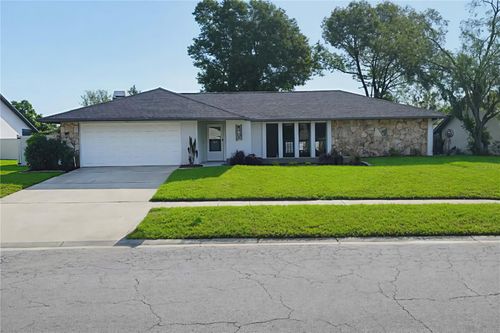 401 Running Horse Rd, SEFFNER, FL, 33584-4137 | Card Image