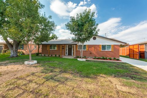 1917 Provincetown Ln, Richardson, TX, 75080-3312 | Card Image