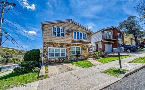 1-5 Hewitt Ave, Staten Island, NY, 10301-4636 | Card Image