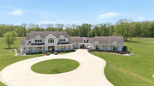 2122 Grange Rd, Buchanan, MI, 49107-9367 | Card Image