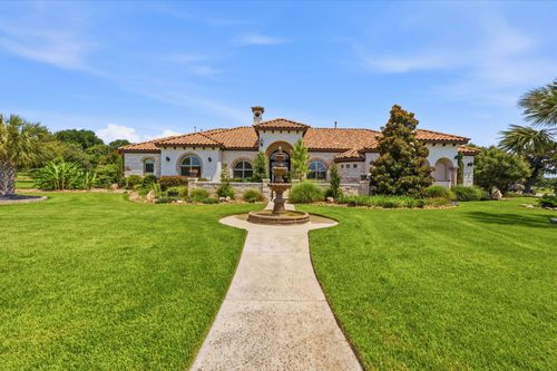 816 Brave Face Street, Leander, TX, 78641 | Card Image