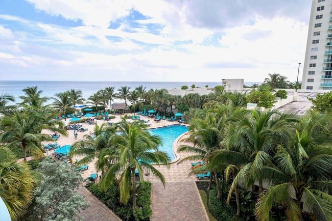 APT-2W - 3801 S Ocean Dr, Condo with 2 bedrooms, 2 bathrooms and null parking in Hollywood FL | Image 44