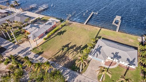 2226 8th Ave, St. James City, FL, 33956-2178 | Card Image