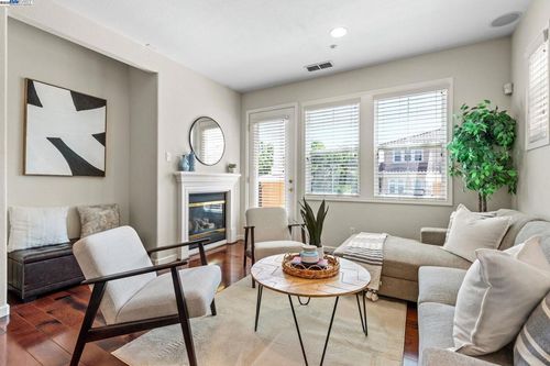 3347 Monaghan St, Dublin, CA, 94568-4567 | Card Image