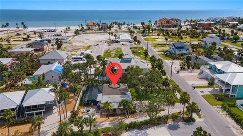 206 Connecticut St, FORT MYERS BEACH, FL, 33931-3704 | Card Image