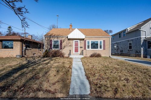 658 Appleton Road, MENASHA, WI, 54952 | Card Image