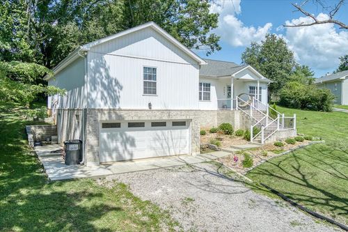 2643 Cloverdale Dr, Cookeville, TN, 38506-6413 | Card Image