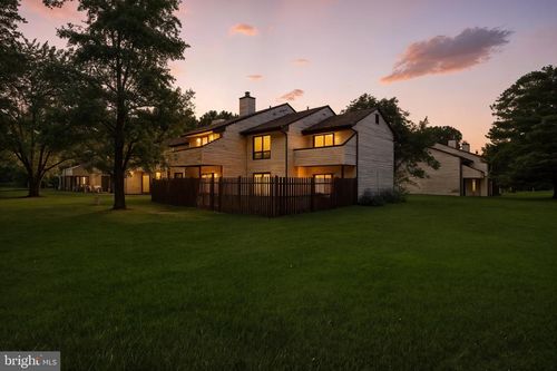a-9 E Daisy Ln, MOUNT LAUREL, NJ, 08054 | Card Image