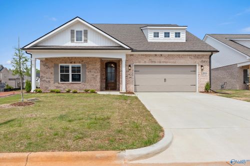 73 Dylan Rd, Madison, AL, 35756-2402 | Card Image