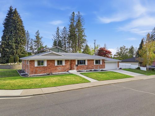3211 W Excell Ave, Spokane, WA, 99208 | Card Image
