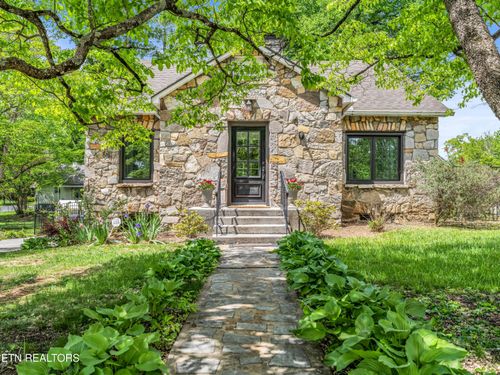 513 E 1st North St, Morristown, TN, 37814-4715 | Card Image