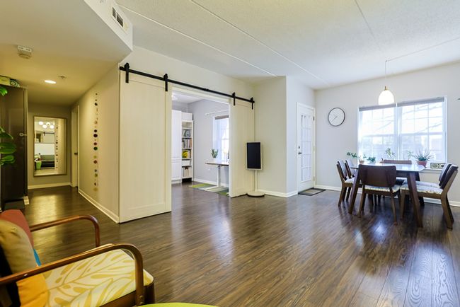 UNIT-202 - 210 N Addison Ave, Condo with 1 bedrooms, 1 bathrooms and 2 parking in Elmhurst IL | Image 4
