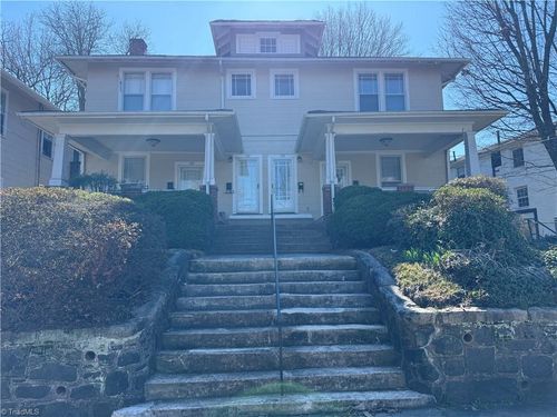 174 West End Boulevard, Winston Salem, NC, 27101 | Card Image