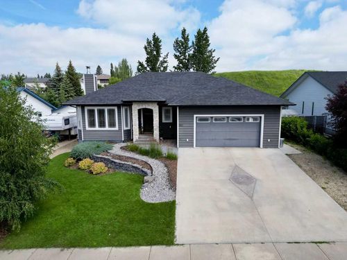 503 Linview Rd, Linden, AB, T0M1J0 | Card Image