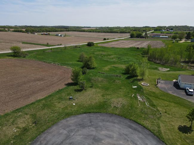 Facing south | Image 9