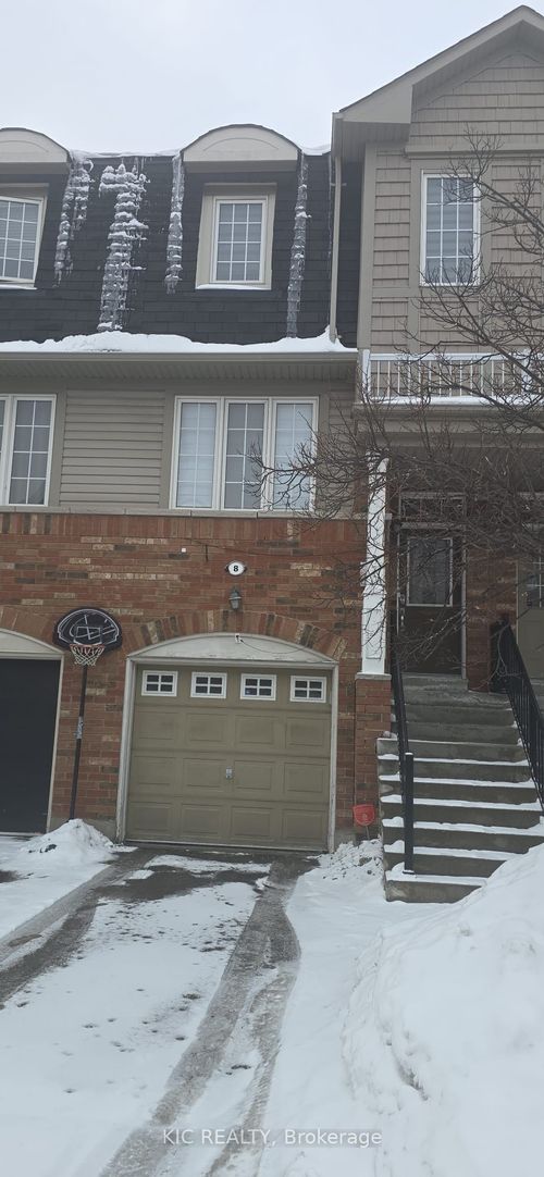 8 Ventura Lane, Ajax, ON, L1T0C4 | Card Image