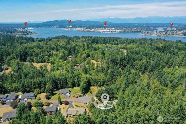 2147 Dunrobin Ln E, House other with 3 bedrooms, 3 bathrooms and 2 parking in Port Orchard WA | Image 40