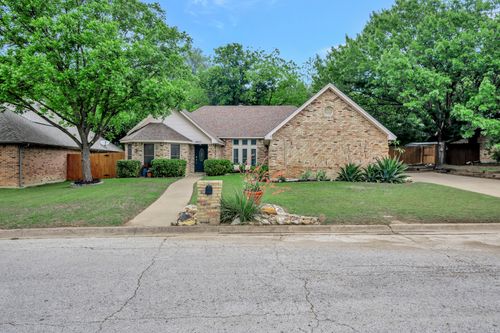 5517 Chimney Rock Road, Fort Worth, TX, 76112 | Card Image