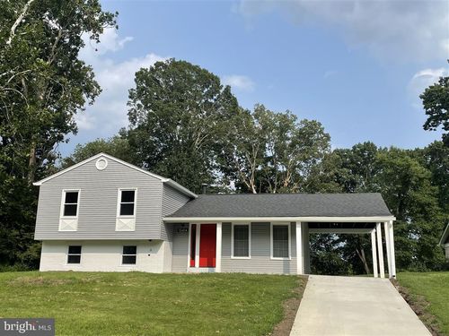 13414 Queens Ln, FORT WASHINGTON, MD, 20744-6518 | Card Image