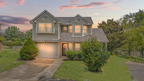 3900 Dana Ct, Lexington, KY, 40514-1523 | Card Image