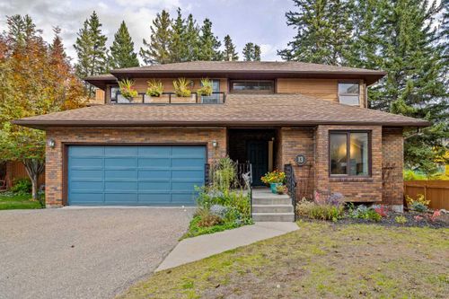 13 Riverview Place, Canmore, AB, T1W2B9 | Card Image
