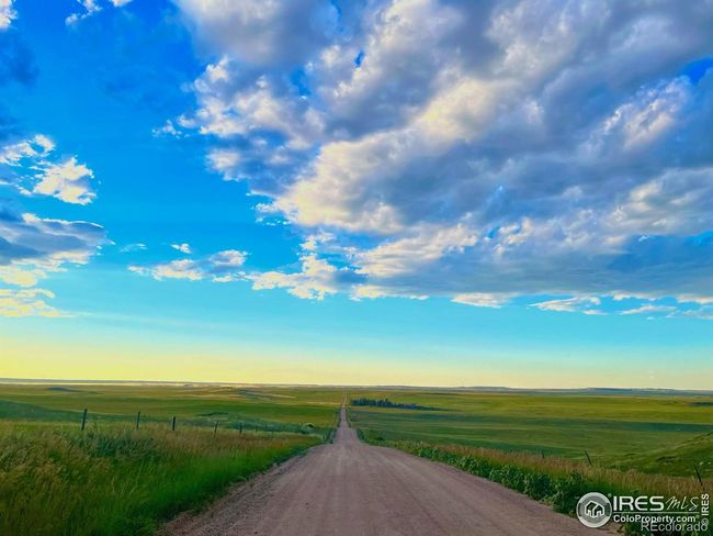 58114 County Road 15, House other with 2 bedrooms, 2 bathrooms and 2 parking in Carr CO | Image 4